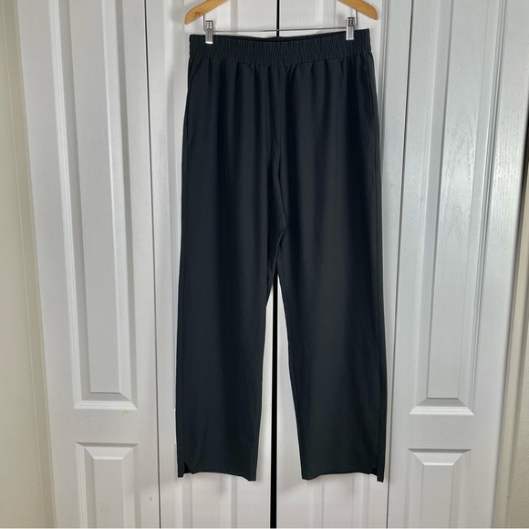 Gilly Hicks Pants - Gilly Hicks Pull on Straight Leg Pants Women’s L Black Lightweight Gorpcore Goth